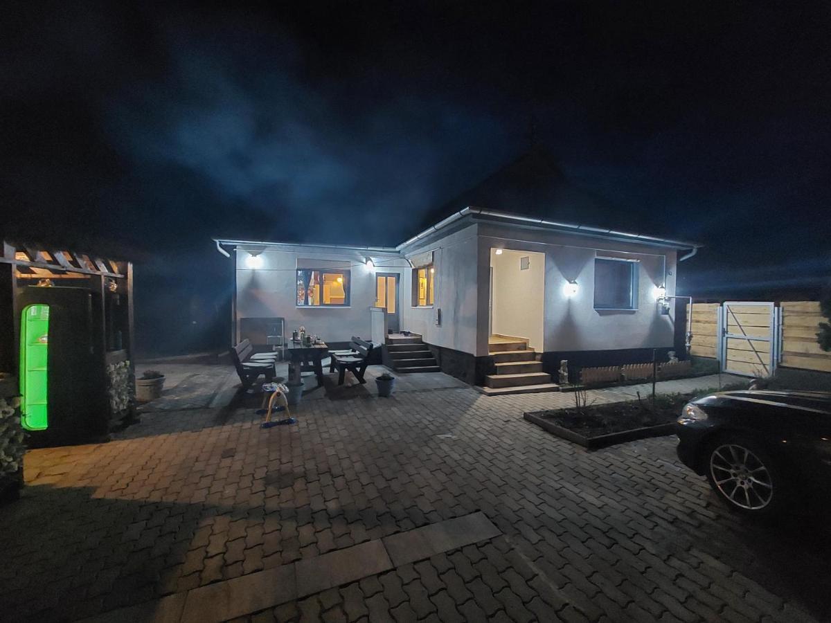 Morrison Apartments Меркуря-Чук Экстерьер фото