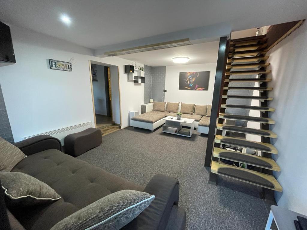 Morrison Apartments Меркуря-Чук Экстерьер фото