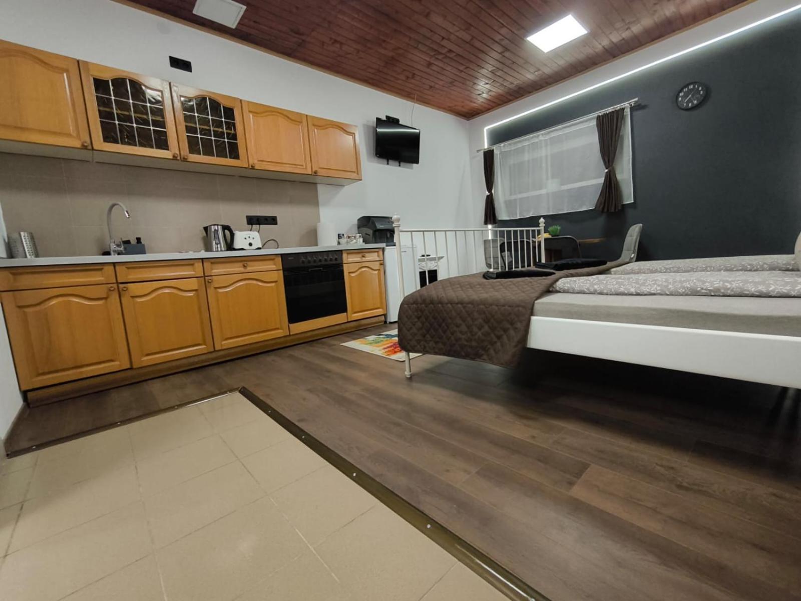 Morrison Apartments Меркуря-Чук Экстерьер фото