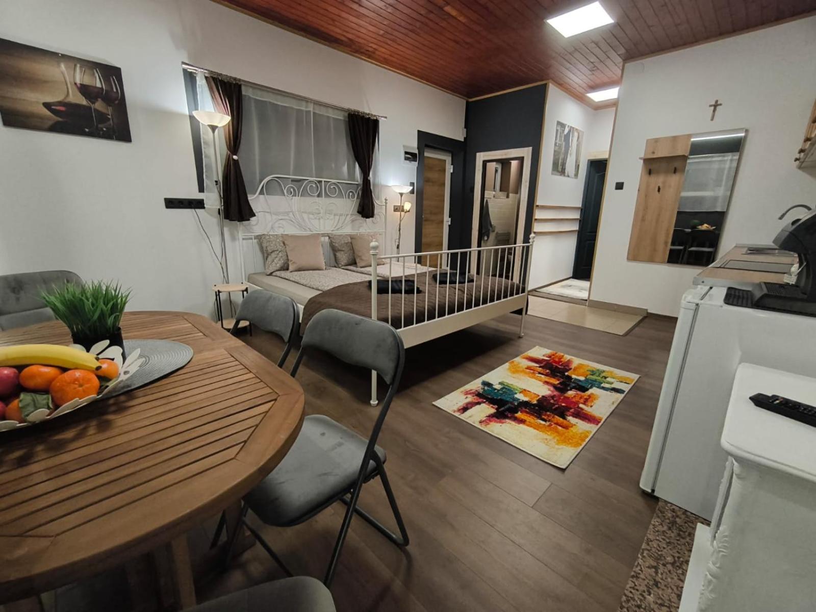 Morrison Apartments Меркуря-Чук Экстерьер фото