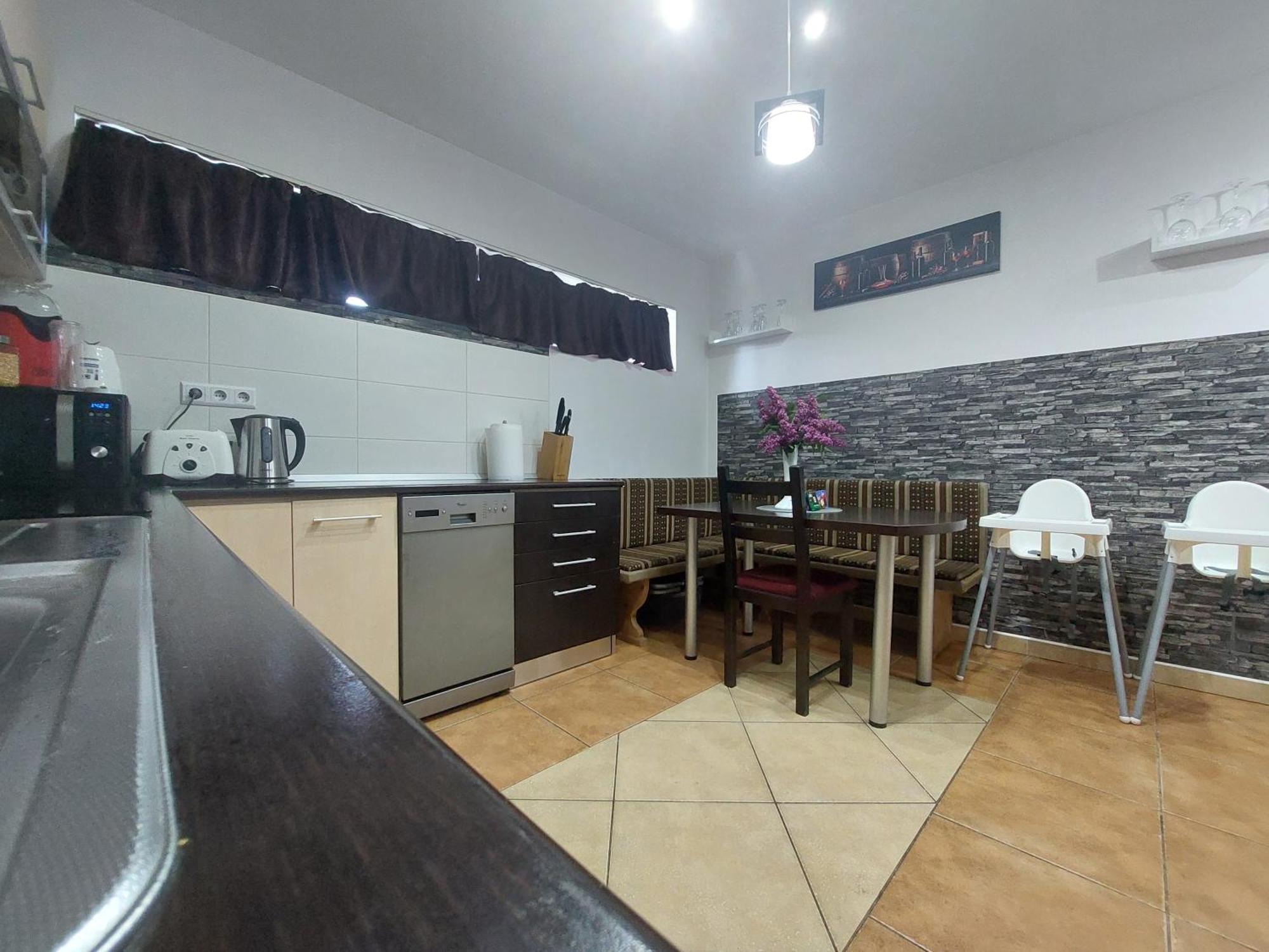 Morrison Apartments Меркуря-Чук Экстерьер фото